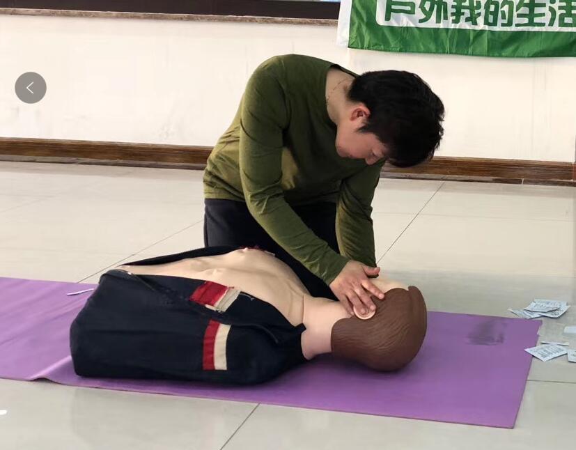 半身電腦心肺復(fù)蘇模擬人