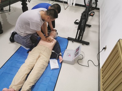 心肺復蘇模擬人